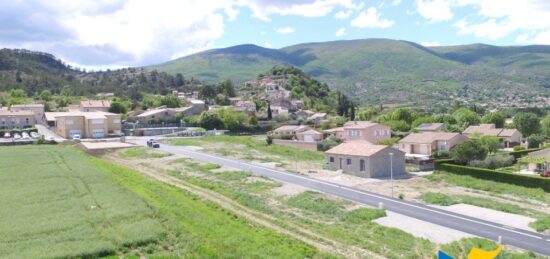 Terrain à bâtir à Aubignosc, Provence-Alpes-Côte d'Azur